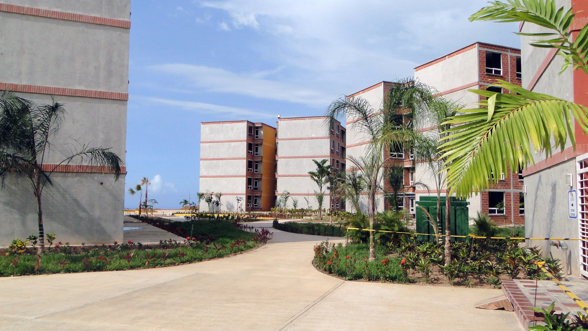 Urbanismo y paisajismo de Costalinda I